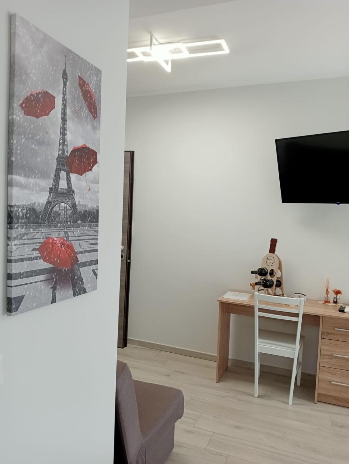 Appartamento Moderno In Centro Citta SantʼAgata di Militello Екстериор снимка