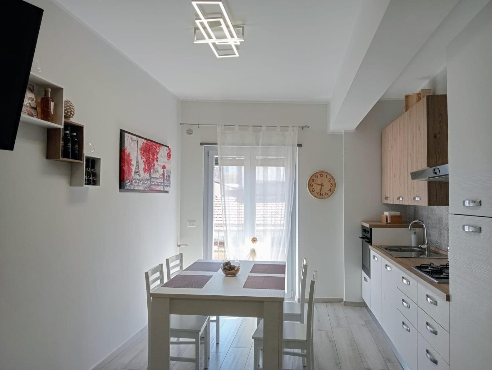Appartamento Moderno In Centro Citta SantʼAgata di Militello Екстериор снимка